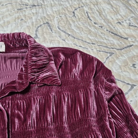 Bibi Women’s Metallic Pink Velvet Button Down Shirt Ruched Long Sleeve Sz Small - Picture 11 of 14